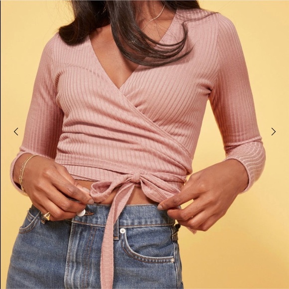 Reformation Tops - reformation petola top in blush